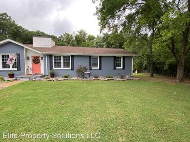 Main picture of 2439 Bellevue Manor Dr