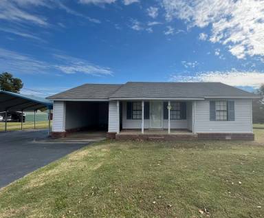 Main picture of 1226 Cox Ln