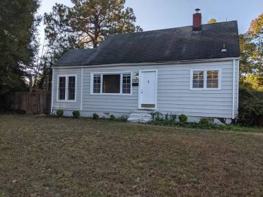 Main picture of 4901 Regent Rd
