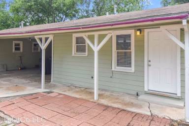 Main picture of 4612 Bennett Ave