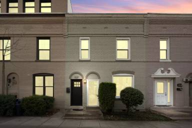 Main picture of 1231 Carrollsburg Pl SW