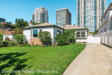 Main picture of 10777 Wellworth Ave
