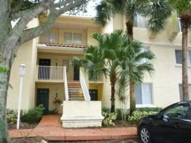 Main picture of 7204 Glenmoor Dr