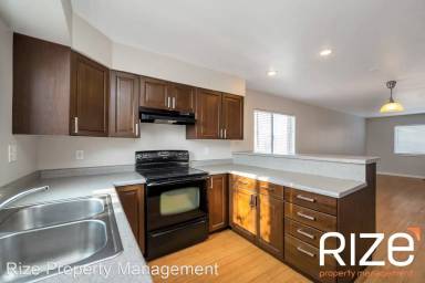 Main picture of 2140 E Atkin Ave