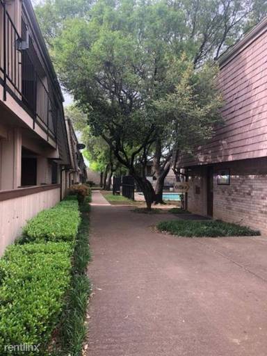 Main picture of 1251 Moulin Rouge Dr
