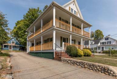 Main picture of 15 Lebanon St