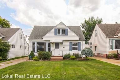 Main picture of 11912 Derby Ave