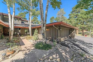 Main picture of 23916 Currant Dr