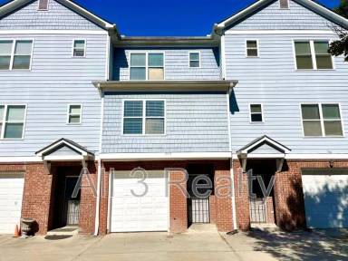 Main picture of 2145 Hollywood Dr NW