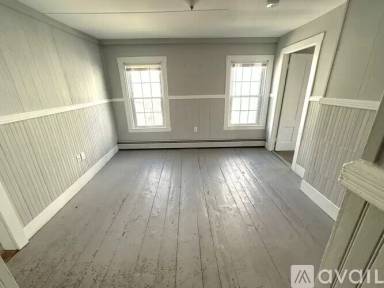 Main picture of 9 Central St