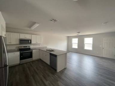 Main picture of 1624 Paige Dr