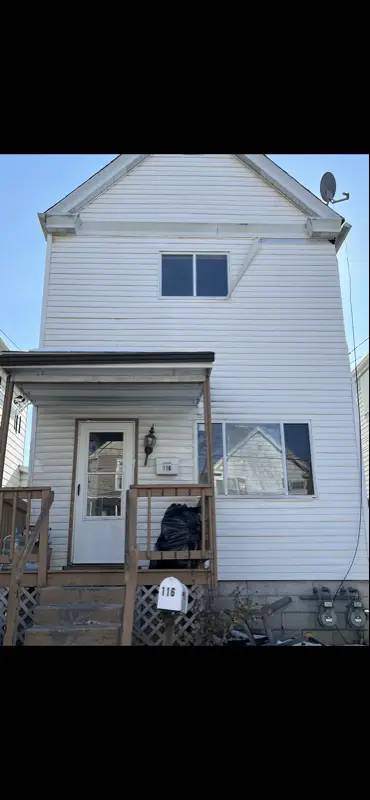 Main picture of 116 Woodland Ave