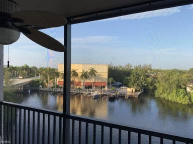 Main picture of 22 Royal Palm Way