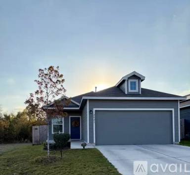 Main picture of 2821 Dezmond Diamond Ct