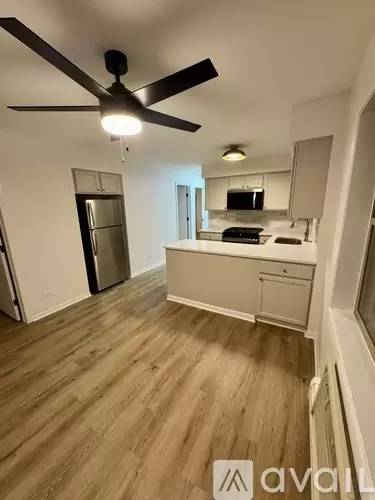 Main picture of 101 N Avon Rd