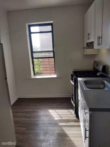 Main picture of 210 Central Ave