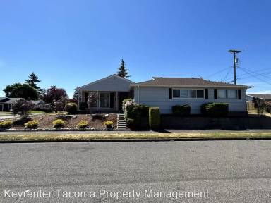 Main picture of 1001 S 34th St