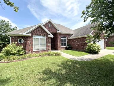Main picture of 3750 W River Bend Dr