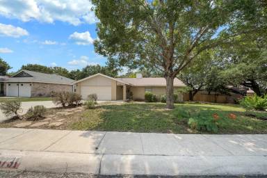 Main picture of 8731 Welles Dale Dr