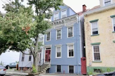 Main picture of 108 Jackson Ave