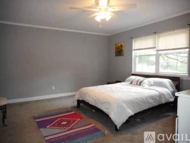 Main picture of 1070 New Haven Ave
