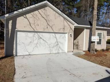 Main picture of 205 W Pine St