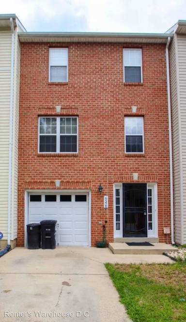 Main picture of 6326 Joe Klutsch Dr