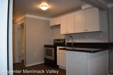 Main picture of 23 Pleasant St