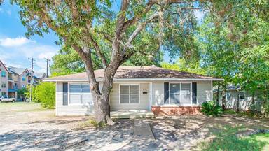 Main picture of 4303 College Main St