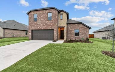 Main picture of 705 Metallic Tree Ln