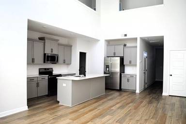 Main picture of 408 Ireland Way