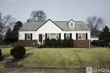 Main picture of 17 Cornell Rd