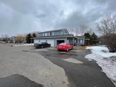 Main picture of 2402 Daws Dr