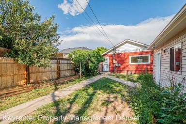 Main picture of 421 Stuart St
