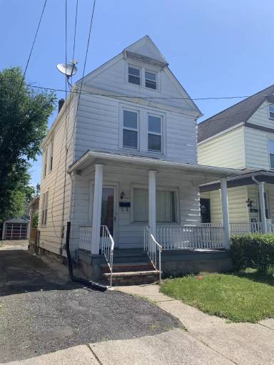 Main picture of 243 Horton St