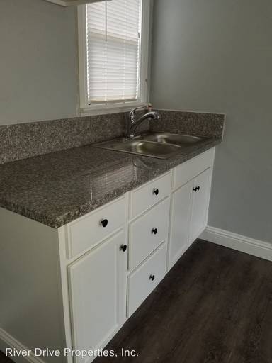 Main picture of 801 Atwater Blvd