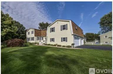 Main picture of 74 Shuttlemeadow Rd