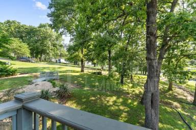 Main picture of 185 Eagle Pointe Dr