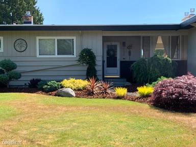 Main picture of 3238 Viewcrest Dr NE