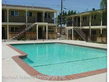 Main picture of 320 J Ave