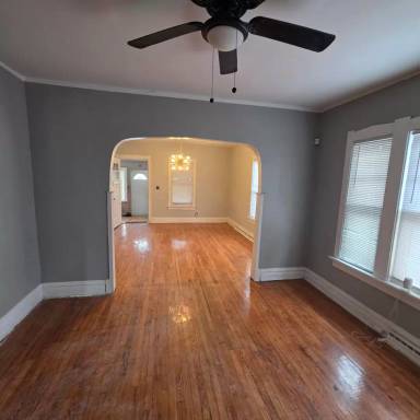 Main picture of 3844 Virginia St