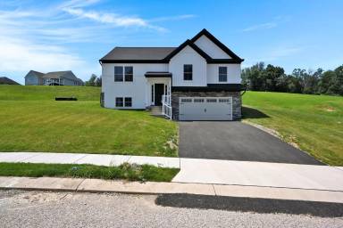Main picture of 564 Monocacy Trl