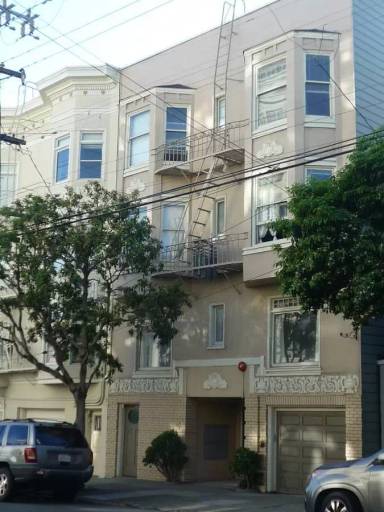 Main picture of 2345 Larkin St