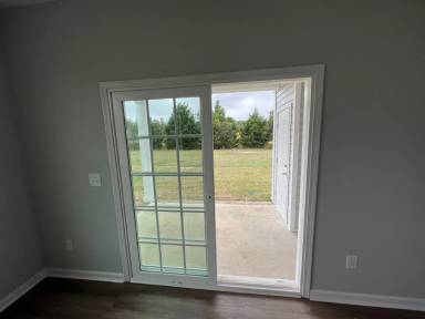 Main picture of 2013 Briarwood Dr