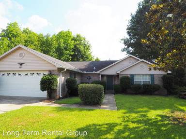 Main picture of 525 Orchard Ln