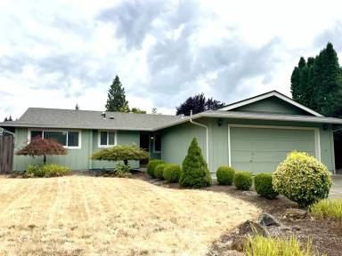 Main picture of 964 Koala St N
