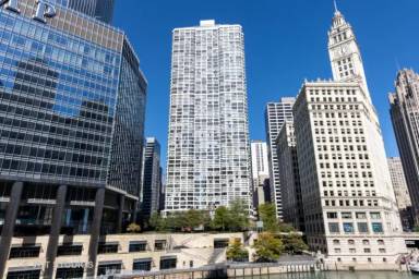 Main picture of River Plaza