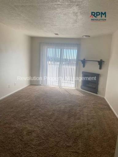 Main picture of 5630 Meadow Ln