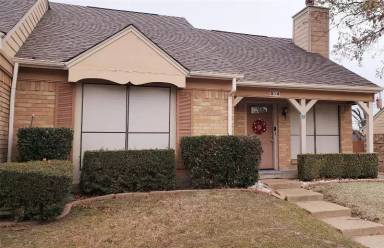 Main picture of 2500 E Park Blvd