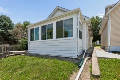 Main picture of 405 William St